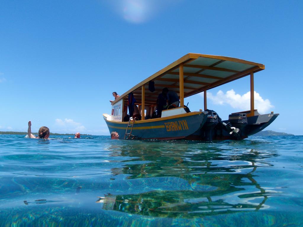 Bunaken Divers Sea Breeze Resort Экстерьер фото