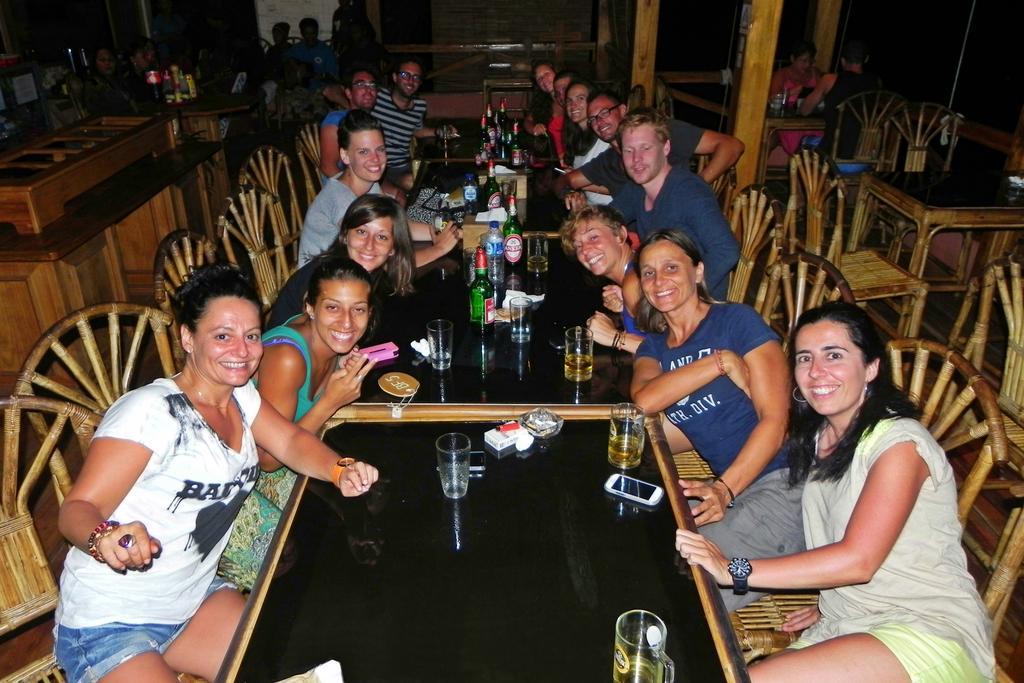 Bunaken Divers Sea Breeze Resort Экстерьер фото