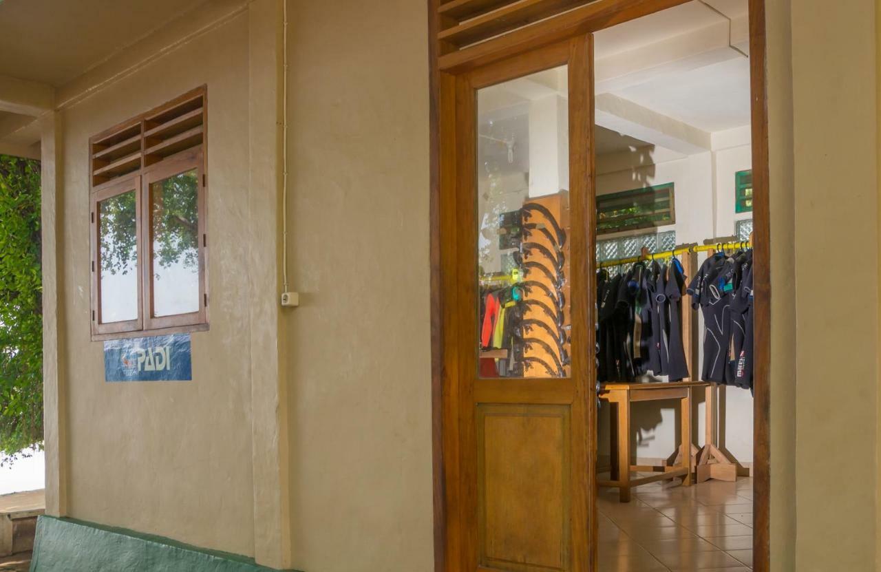 Bunaken Divers Sea Breeze Resort Экстерьер фото